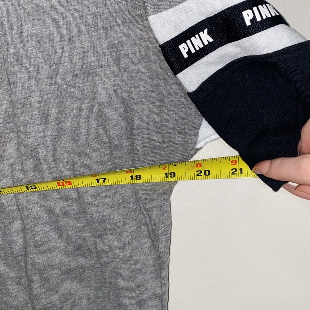 🛍️NWT PINK Grey t-shirt! - Picture 5 of 8